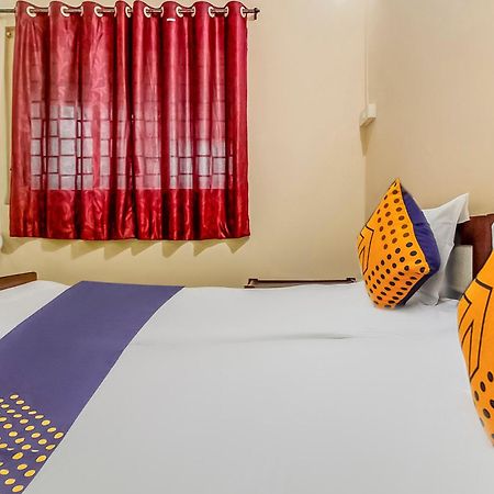 Hotel O New Ushakal Lodging & Boarding Nirmal  Екстер'єр фото