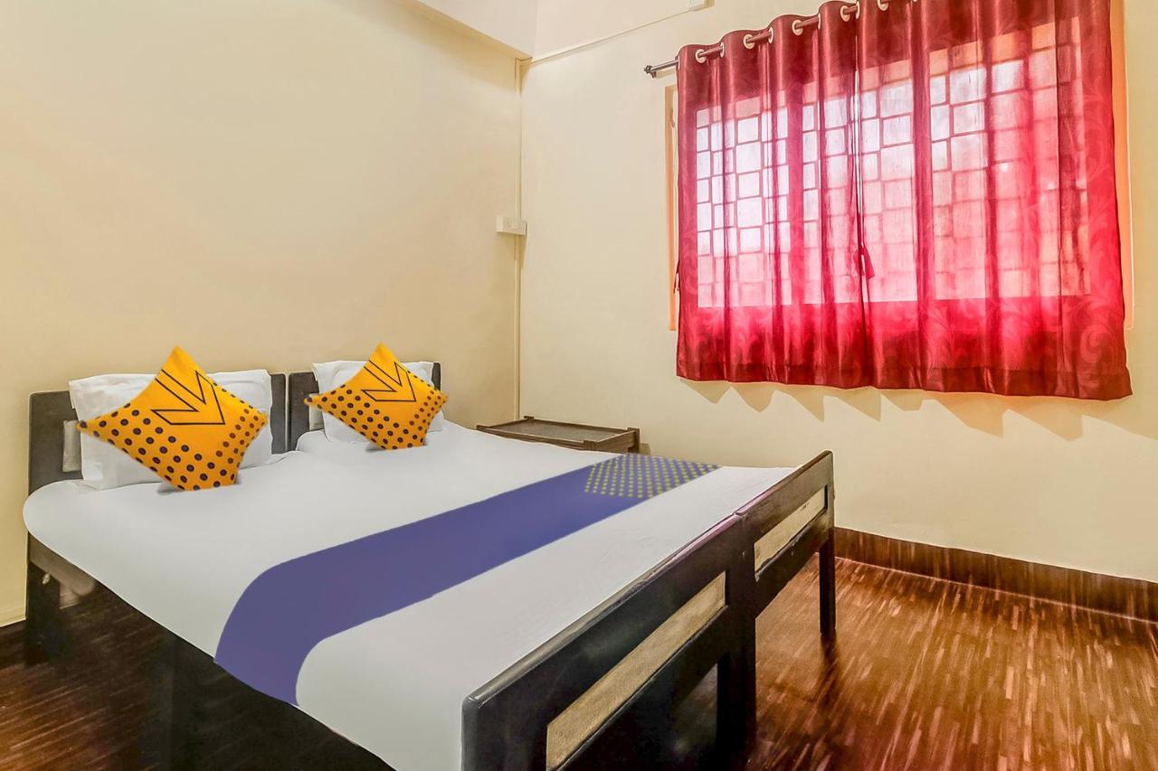 Hotel O New Ushakal Lodging & Boarding Nirmal  Екстер'єр фото