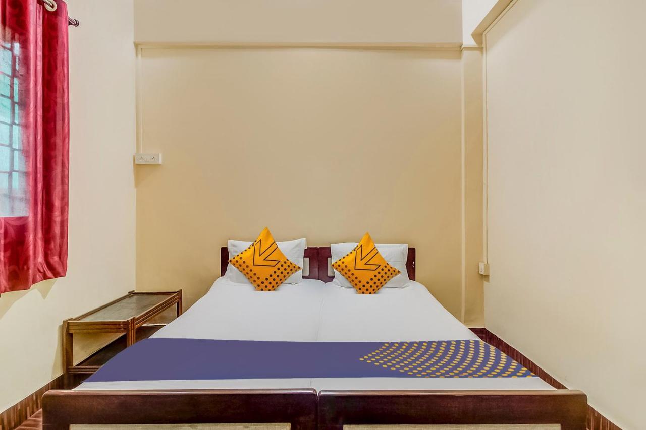 Hotel O New Ushakal Lodging & Boarding Nirmal  Екстер'єр фото